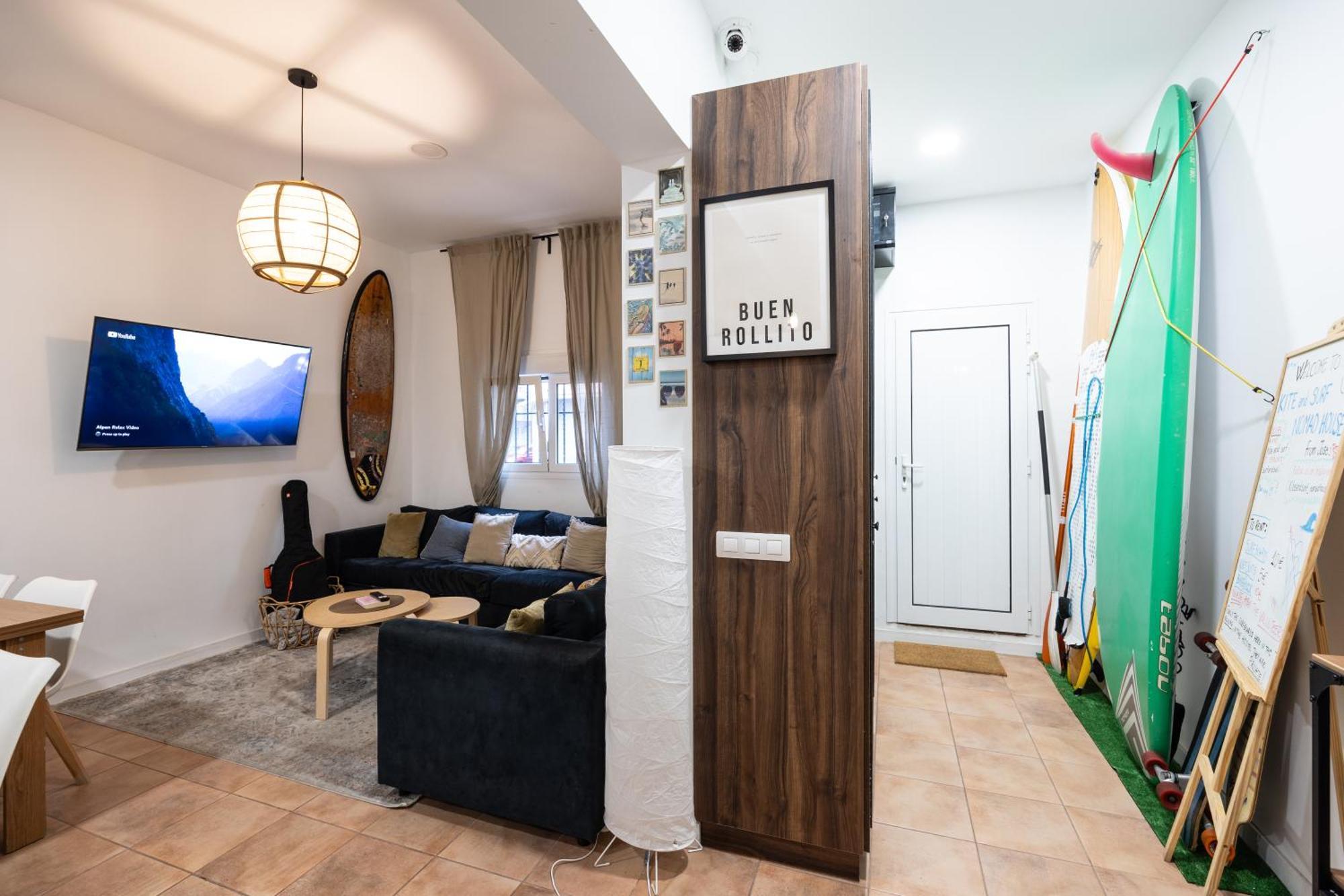 Guest house Kite & Surf Nomad House *