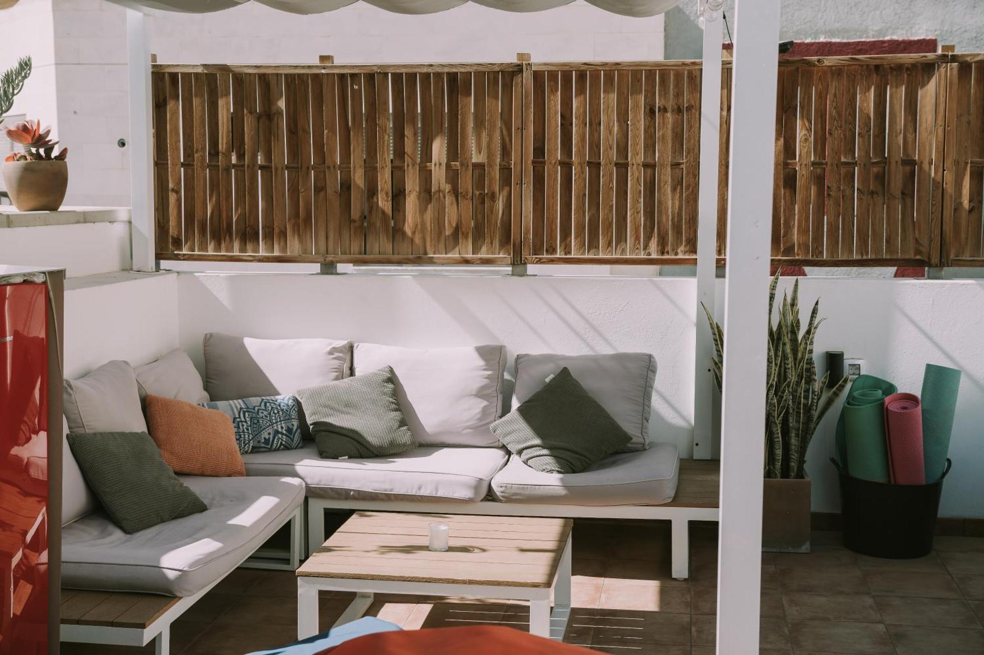 Guest house Kite & Surf Nomad House *